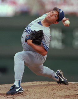 Can Thoracic Extension Reduce Arm Injury For Pitchers?