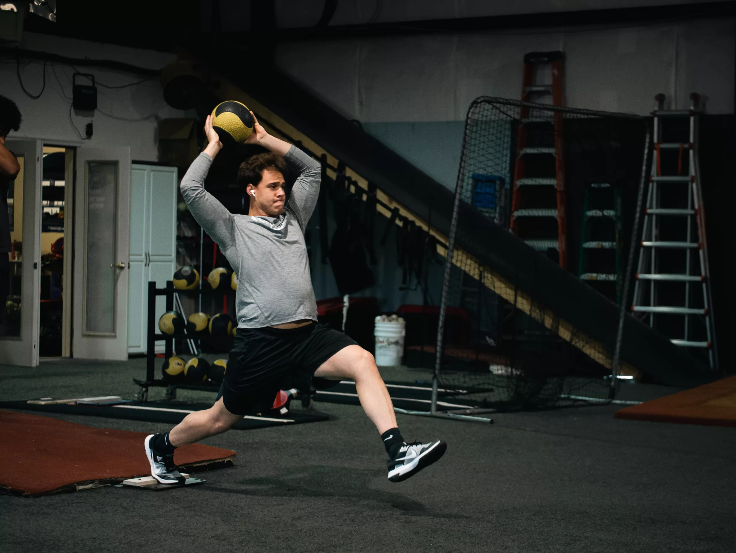 The Aerodynamics Of Awesome: Long Hair And Pitching Velocity - zkdsc4d